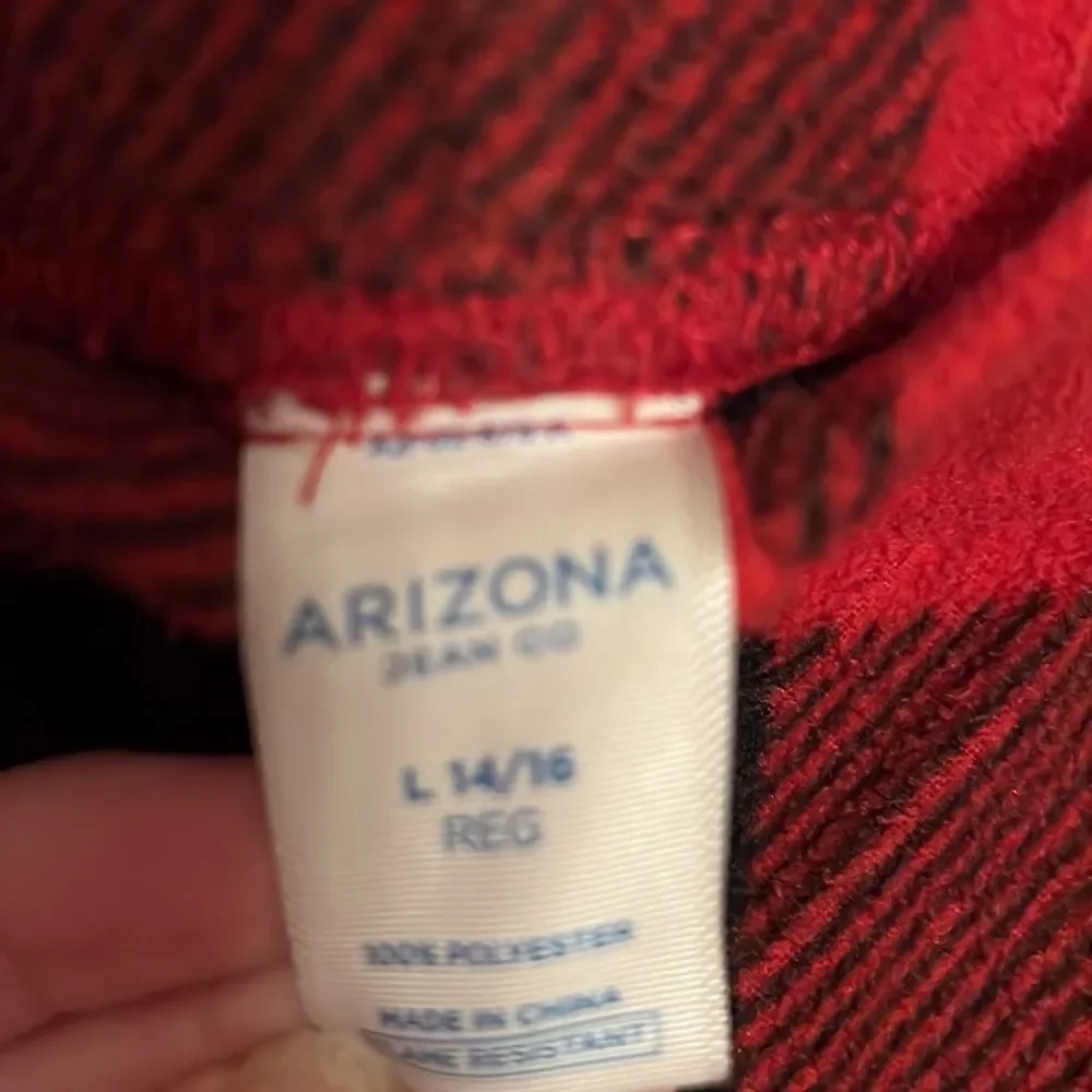 Youth boys size 14 winter pajamas.